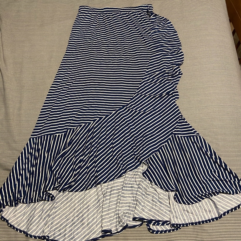 Concepts New York maxi skirt NWOT